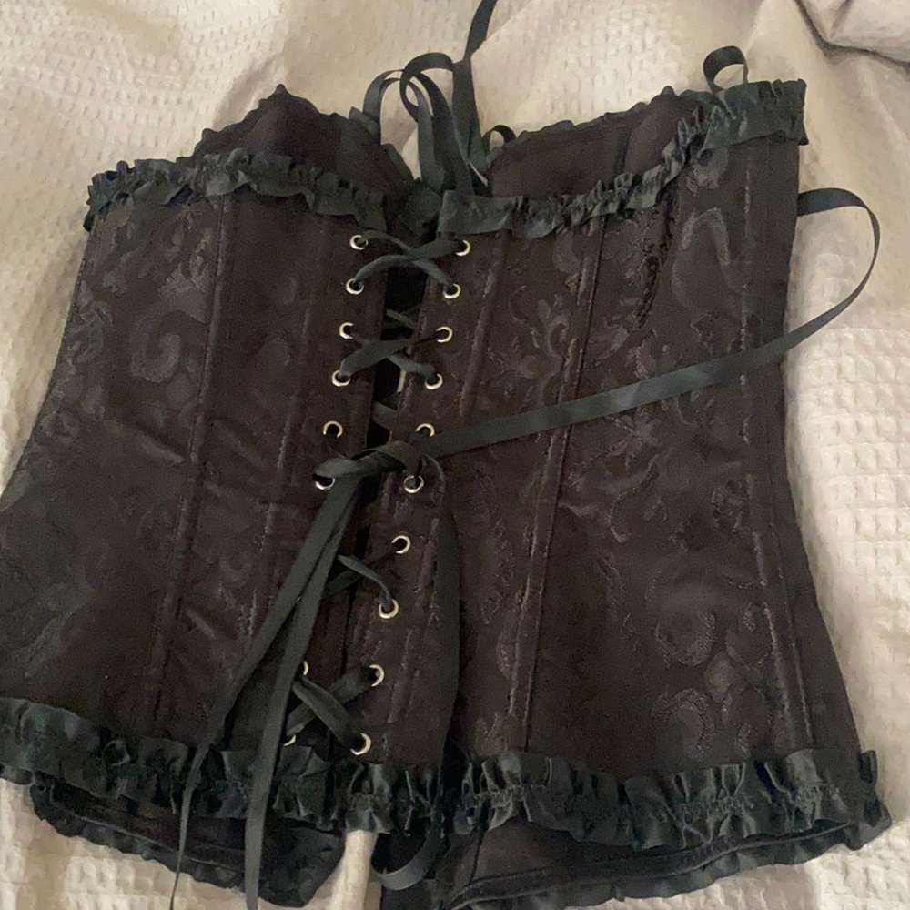 bustier top
